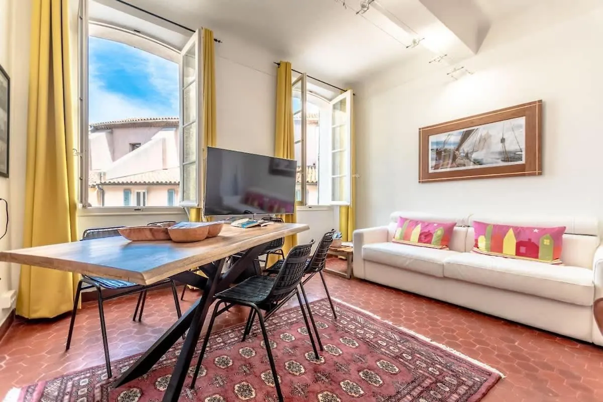 סן טרופז Le Seillon L Perfect Location L Shellter Rentals צרפת